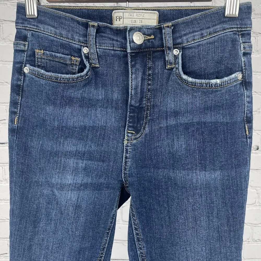 Free People Blue Denim Distressed Skinny Mid Rise Ankle Jeans Size 26 (25x26)